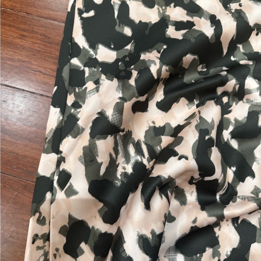 HM skirt - Picture 3 of 7